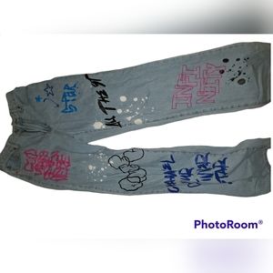 Graphic Design Jeans